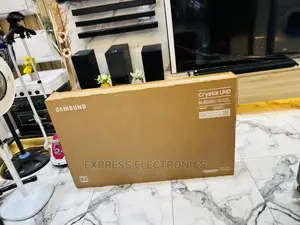 Samsung UHD Smart 50”Bu8000 Glossy Screen