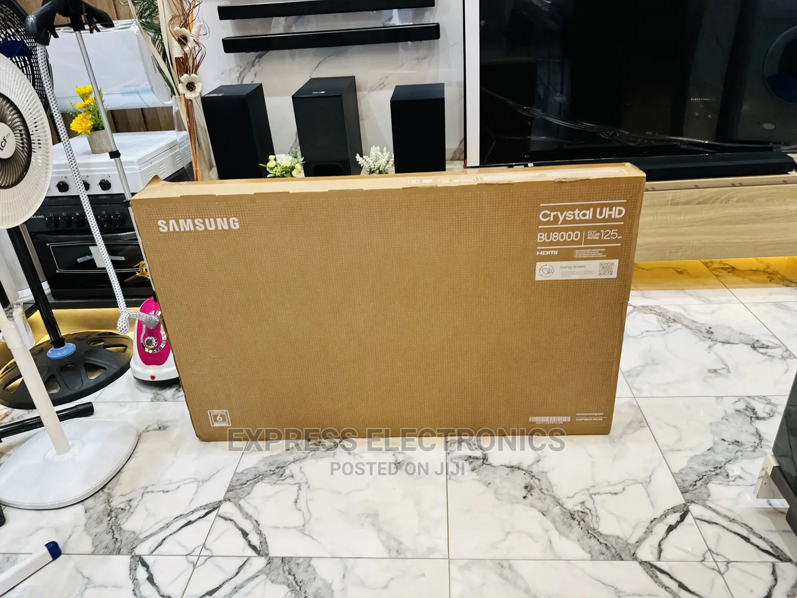 Samsung UHD Smart 50”Bu8000 Glossy Screen