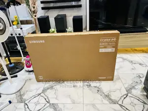 Samsung UHD Smart 50”Bu8000 Glossy Screen