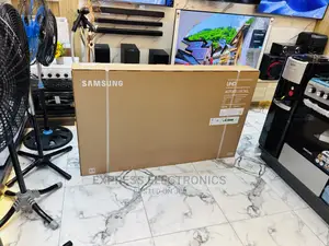 Series 7 65”Samsung UHD Screen 