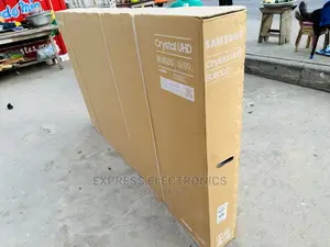 Series 8 (2022) Model UHD Samsung 75” Tv 