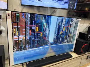 Series 8 (2022) Model Samsung UHD 85bu8000