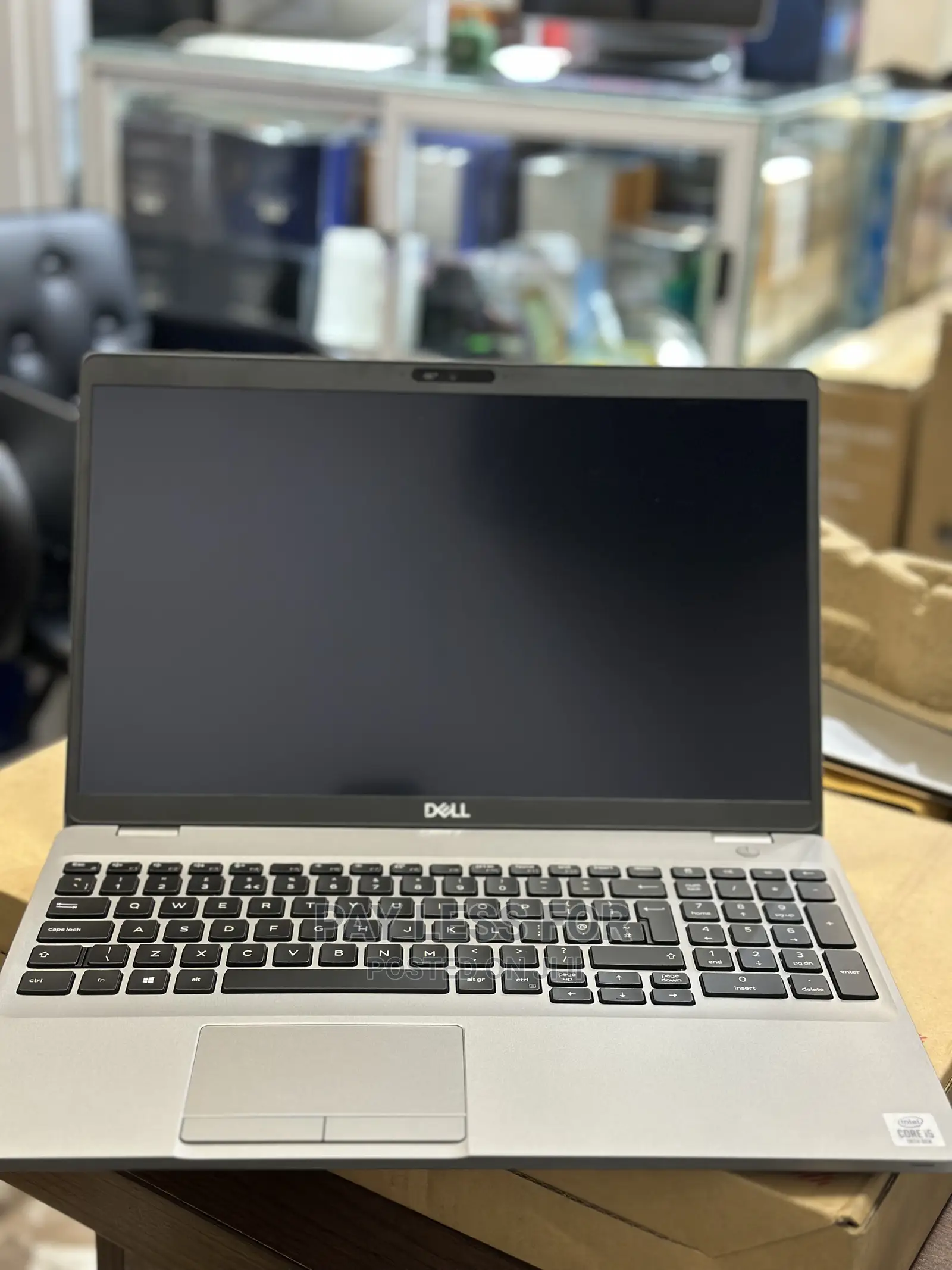 New Laptop Dell Latitude 15 5580 16GB Intel Core I5 SSD 512GB