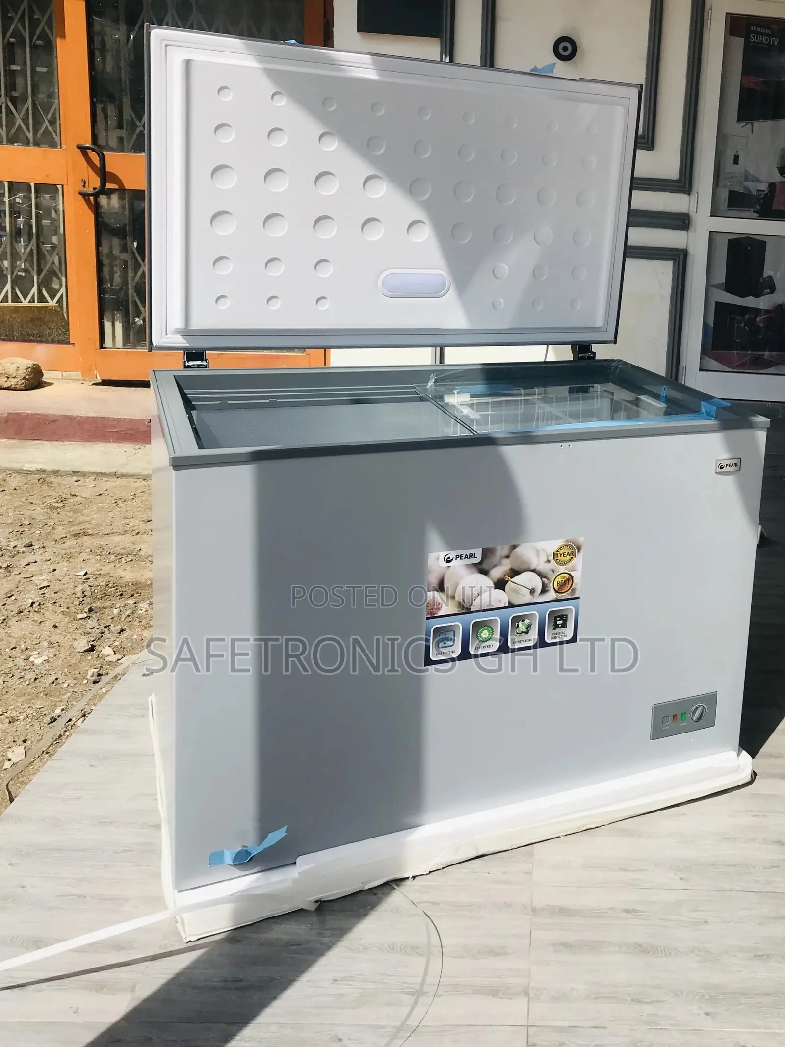 PCF-460 Single Door Chest Freezer Pearl 380liters