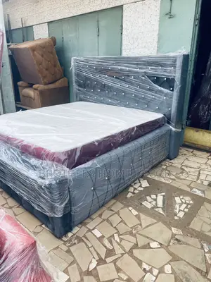 Queen Size Bedframe 72x75 With Mattress 10 Inches.