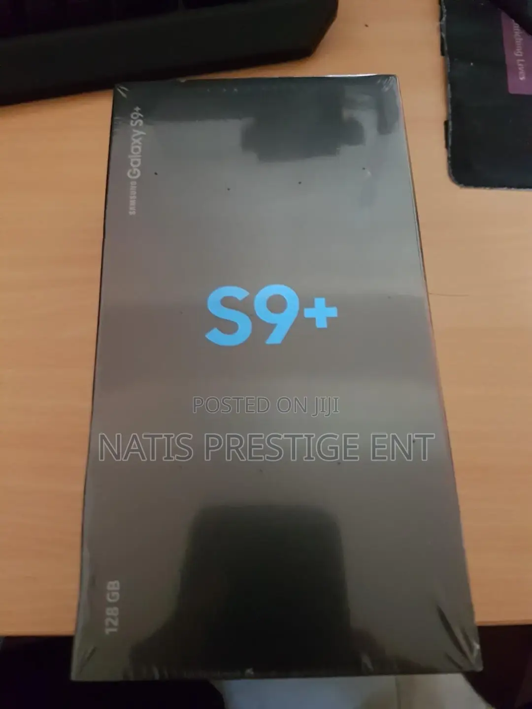 New Samsung Galaxy S9 64 GB Black
