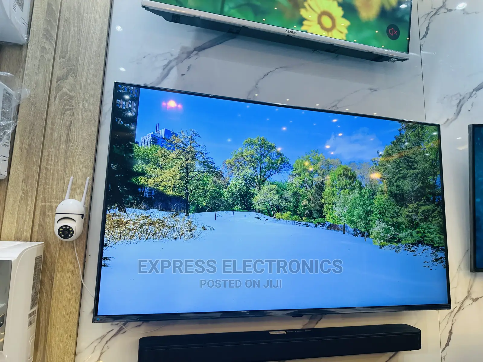 Glossy Black Slim LG Tv UHD 75”Nano75 Nanocell