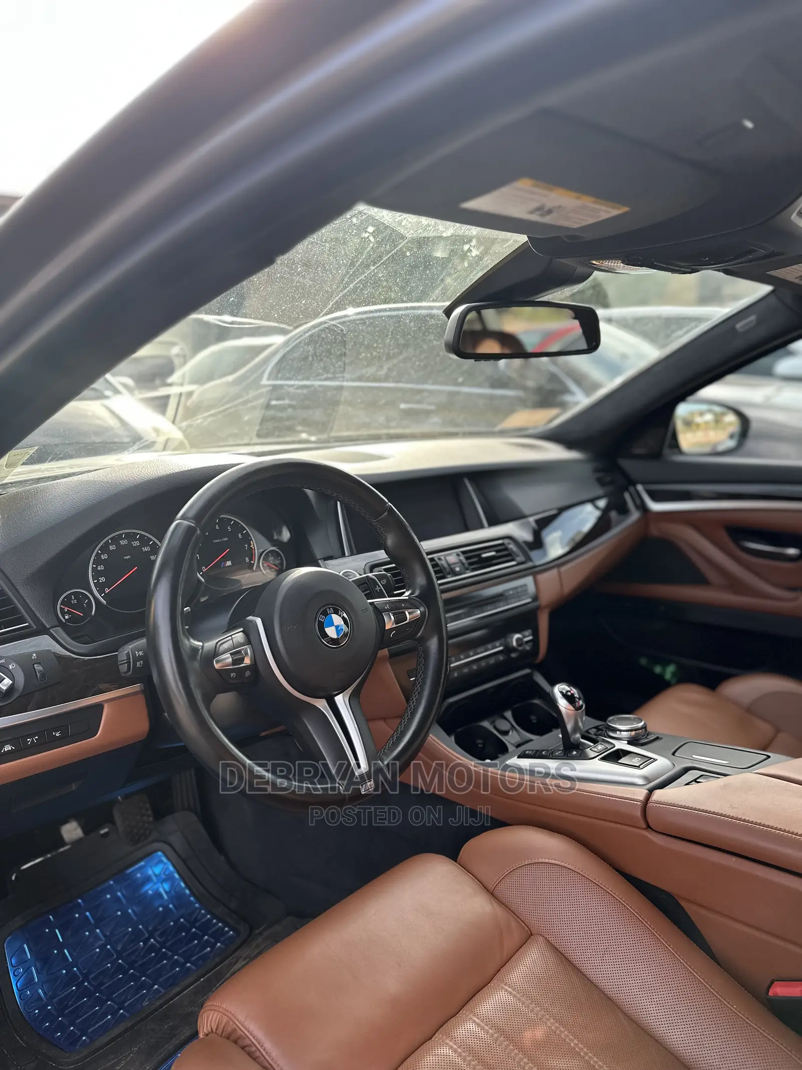 BMW M5 Base RWD 2016 Gray