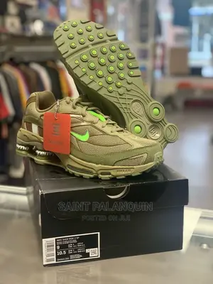Nike Supreme