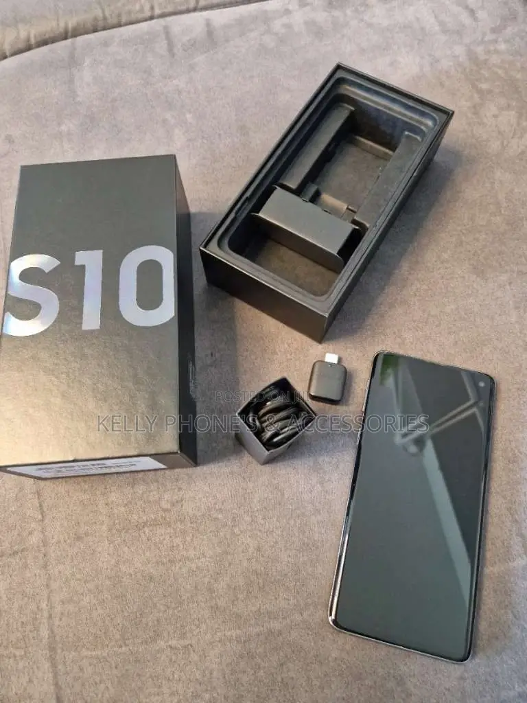 New Samsung Galaxy S10 128 GB Black
