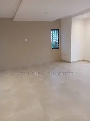 4bdrm House in Ashaley Botwe for sale
