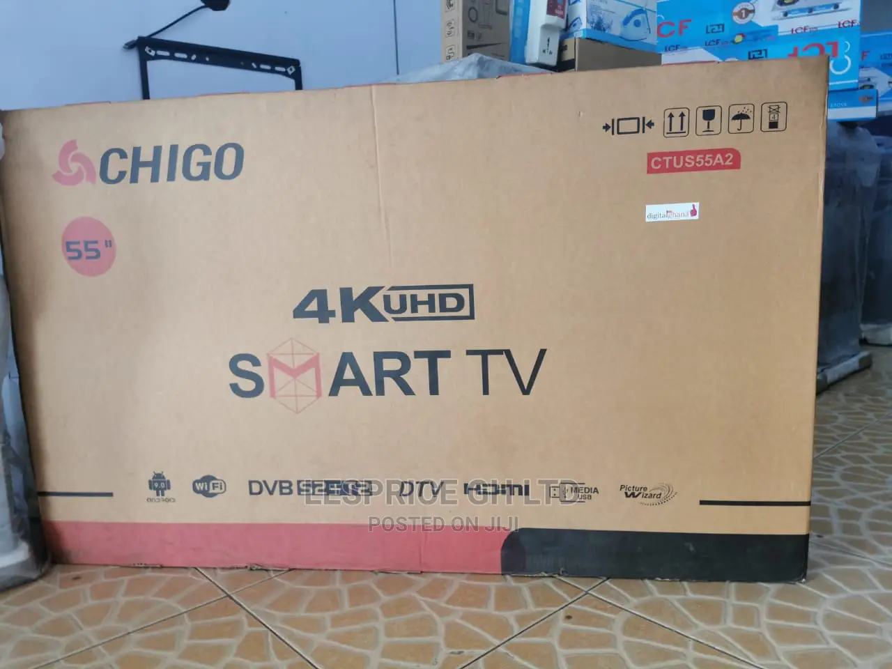 Crystal Clear Chigo Smart TV 55 "