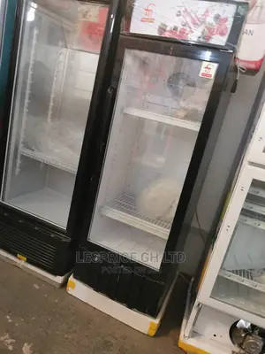 Exclusive Fairmate Display Fridge 190L