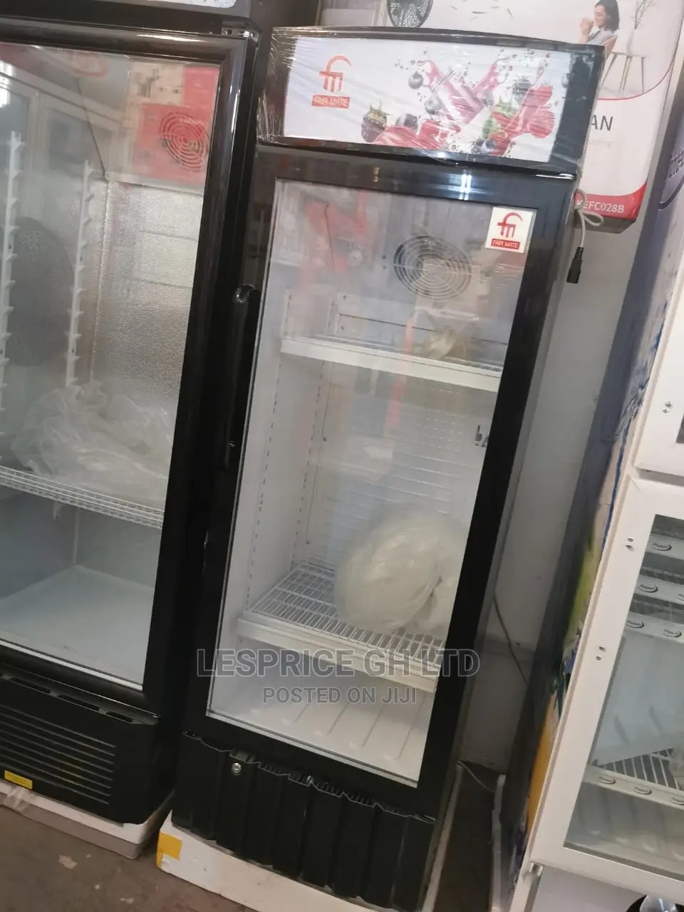 Perfect New Fairmate Display Fridge 190L