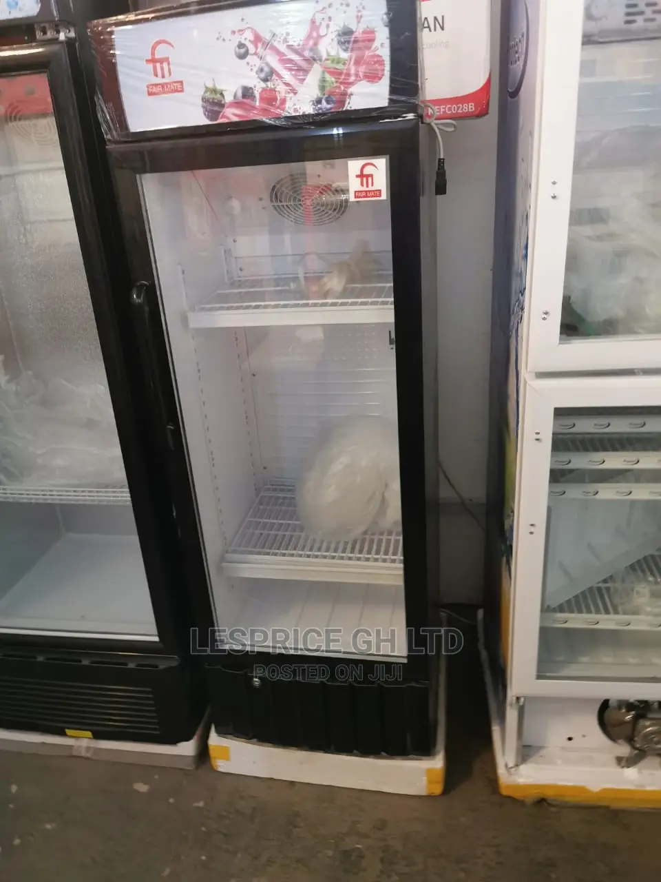 Fascinating Fairmate Display Fridge 190 L