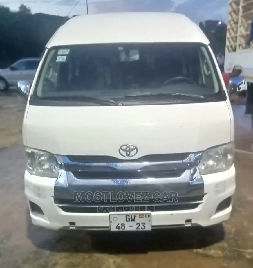 Car Rentals. Toyota Hiace Bus for Rent. Vans for Rent in Gh
