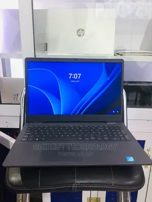 Laptop Dell Vostro 3500 4GB Intel Core I3 HDD 1T