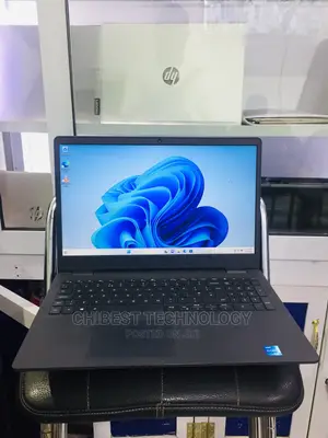 Laptop Dell Vostro 3500 4GB Intel Core I3 HDD 1T
