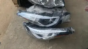 Hyundai Elantra 2014 2015 2016 Headlight Pair