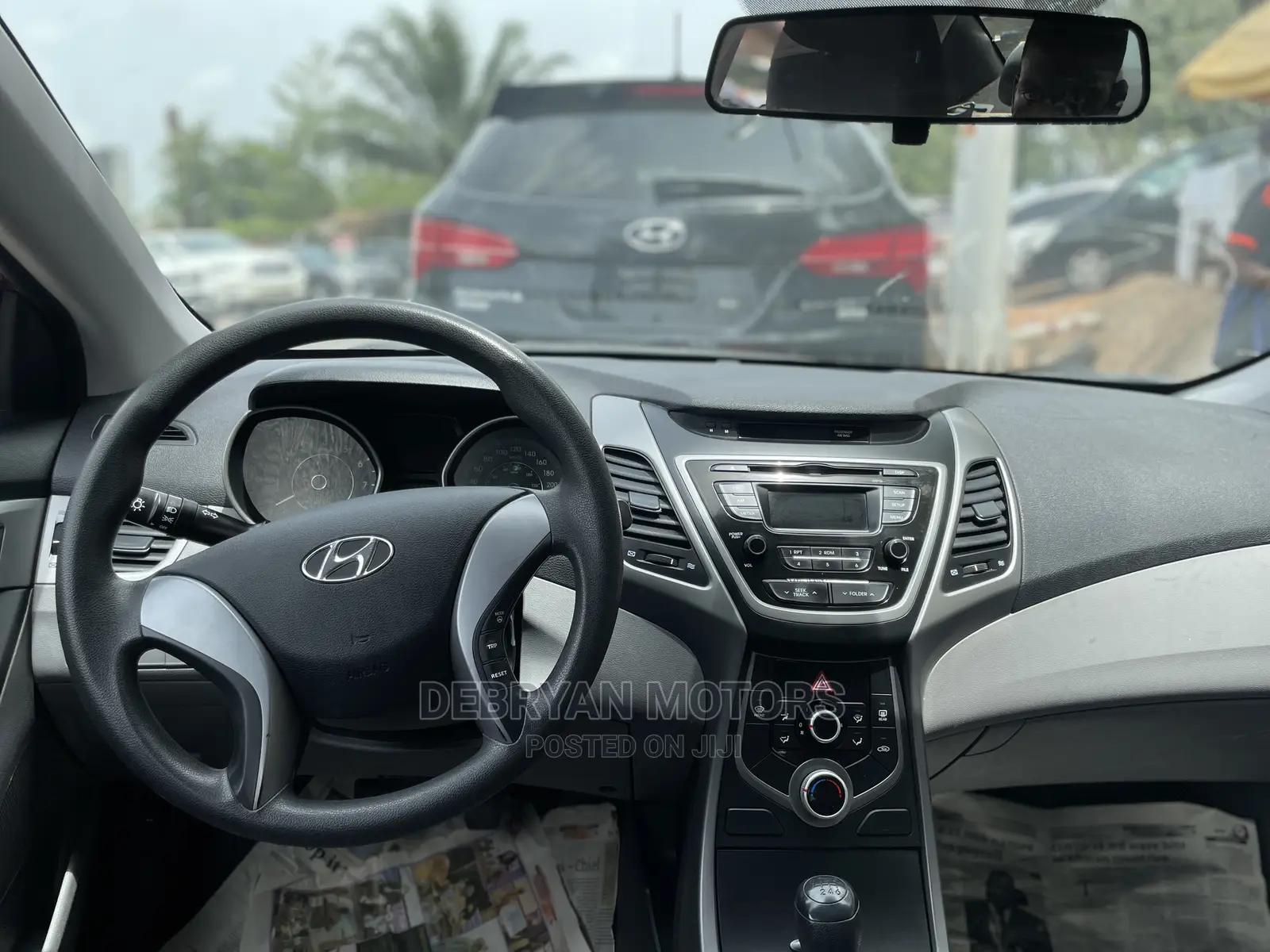 Hyundai Elantra 2016 Red