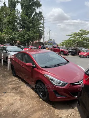 Hyundai Elantra 2016 Red