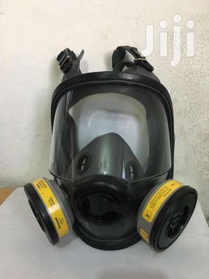 Gas Mask Honeywell
