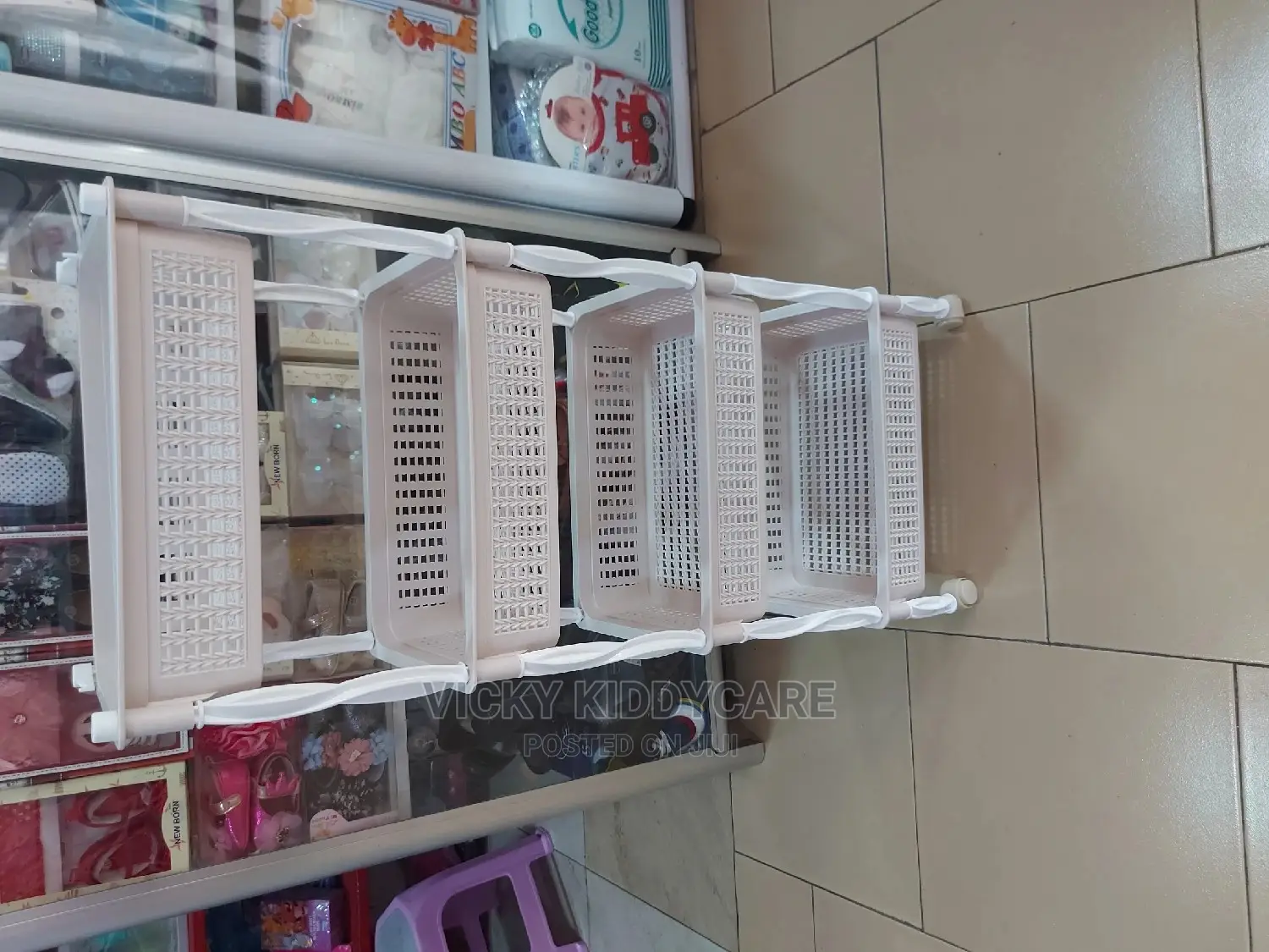 Storage Packing Stand