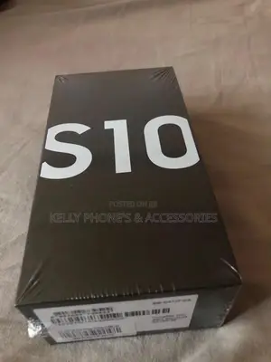 New Samsung Galaxy S10 128 GB Black