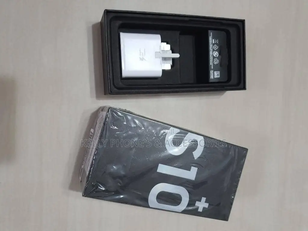 New Samsung Galaxy S10 128 GB Black