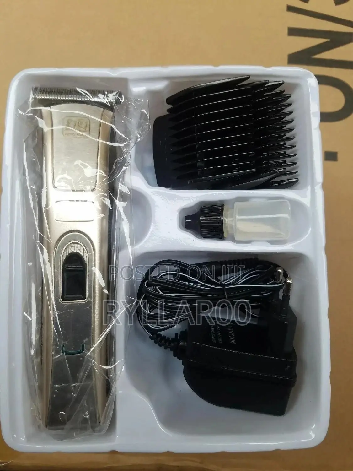 Balding Clipper Kiki