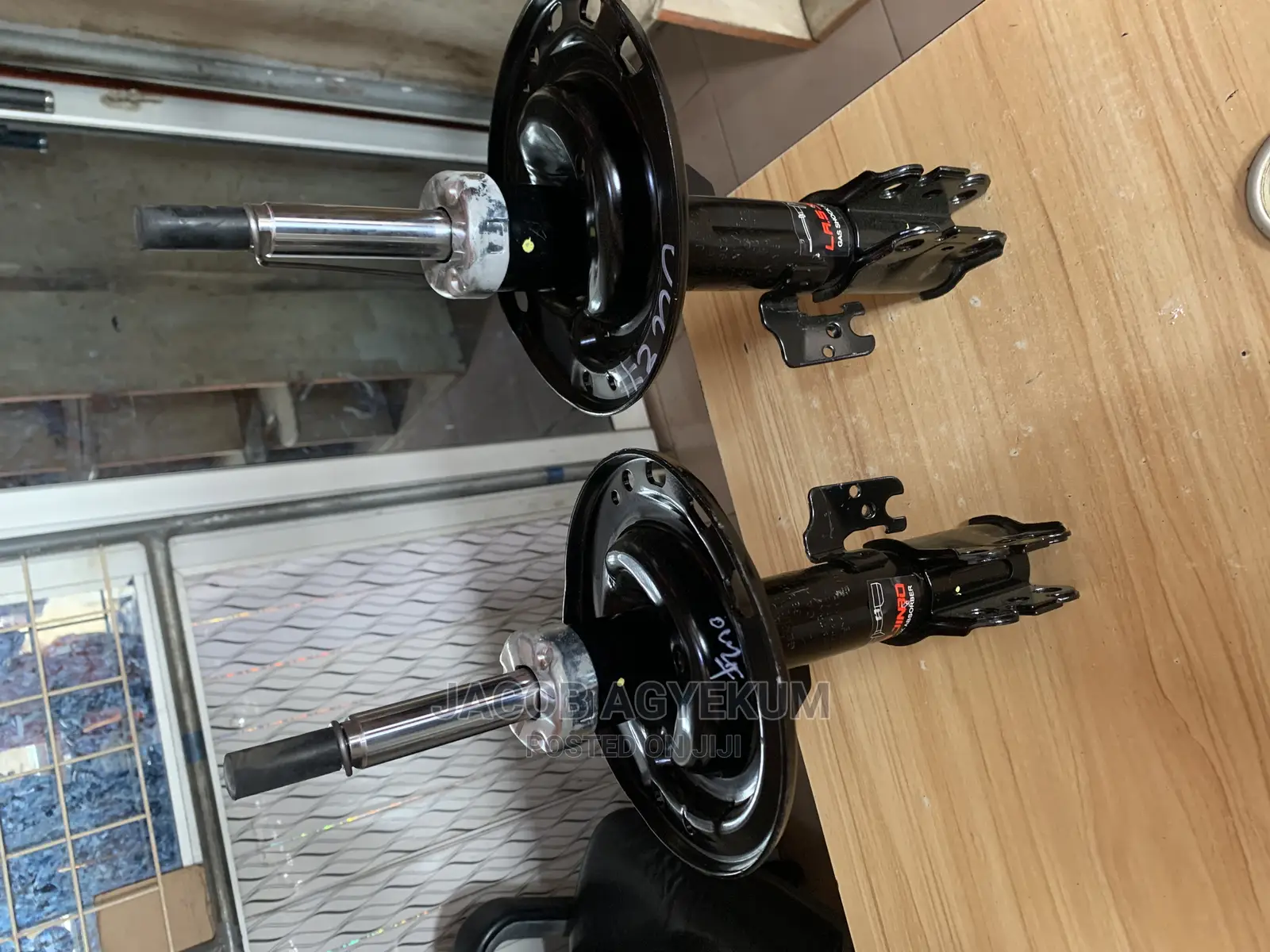 Toyota R4 Front Shocks Absorber 2014/16