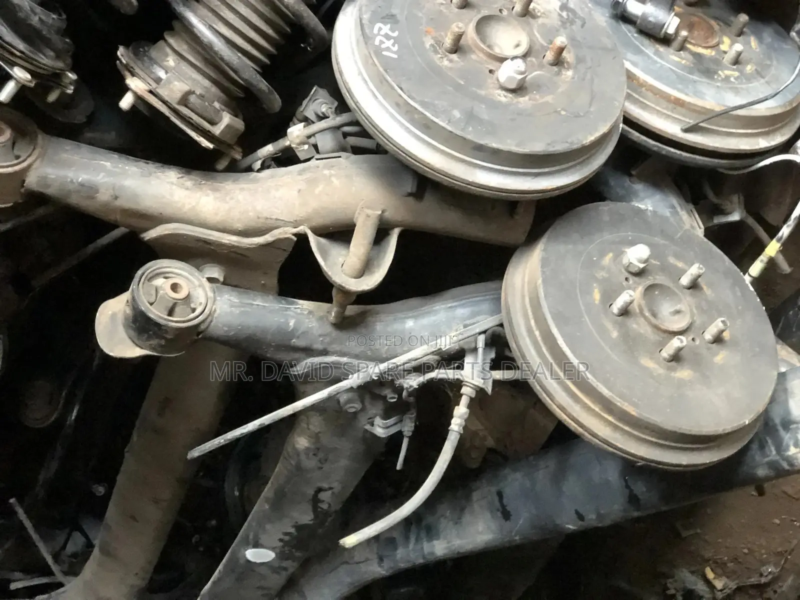 Toyota Yaris,Vitz Back Axel