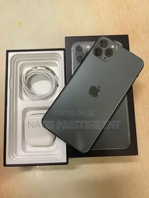New Apple iPhone 11 Pro Max 256 GB Gold