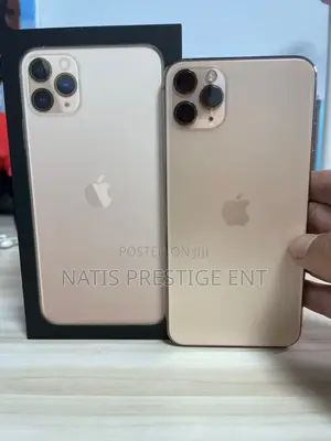 New Apple iPhone 11 Pro Max 256 GB Gold