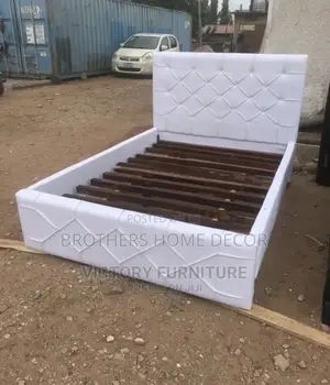 Photo - White Leather Bedframe 60X80