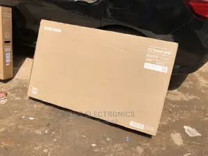 Inbuilt Satellite Samsung 55BU8000 55-Inch Ultra HD Smart