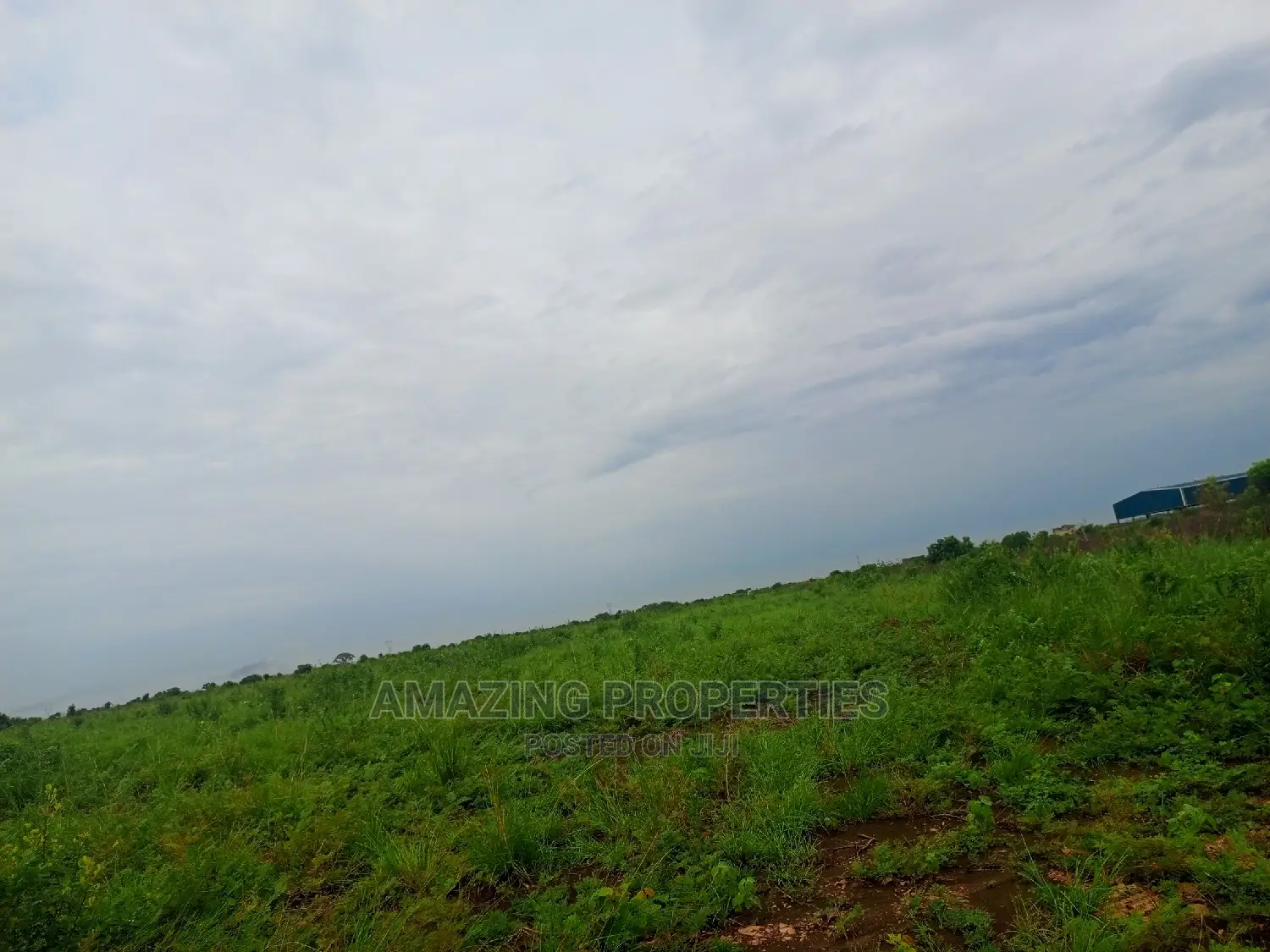 *Roadside 5 Acres for Sale Ashiaman-Tema Highway