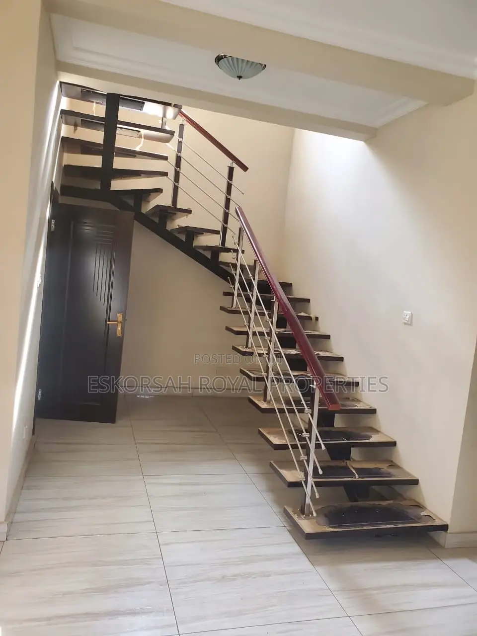 5bdrm House in East Legon, American House for rent