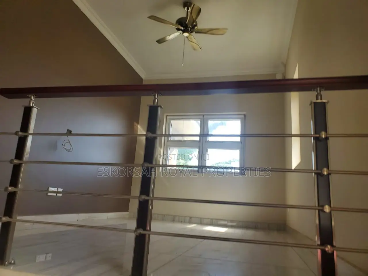 5bdrm House in East Legon, American House for rent
