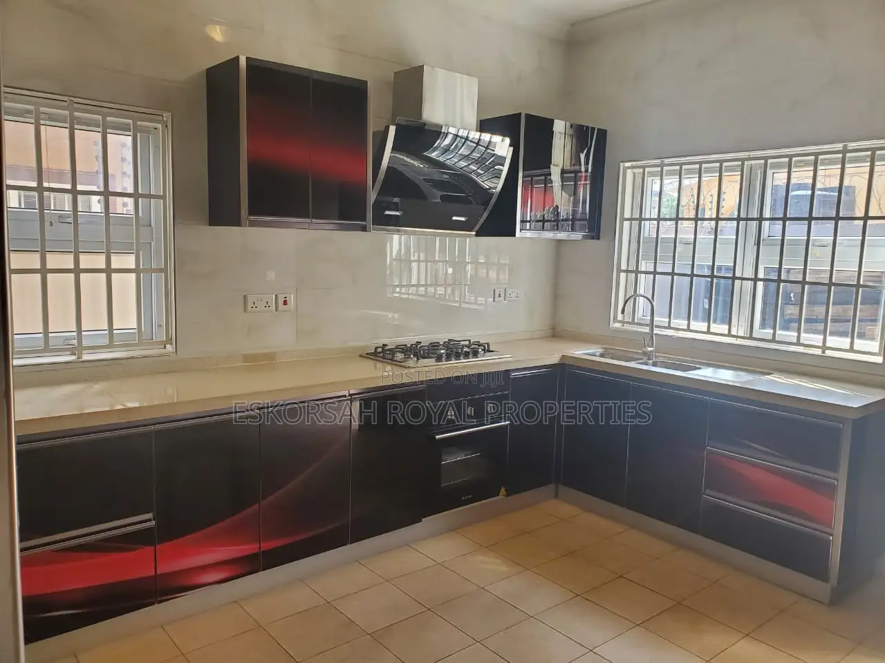 5bdrm House in East Legon, American House for rent