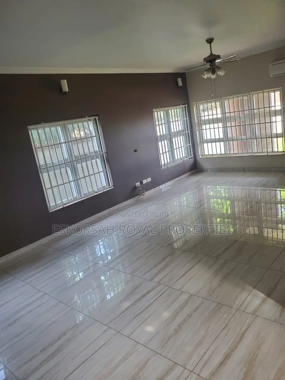 5bdrm House in East Legon, American House for rent