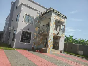 5bdrm House in East Legon, American House for rent