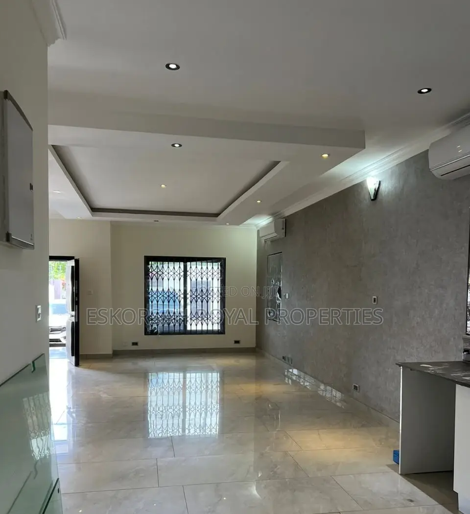 5bdrm House in East Legon, Ghana Link Area for rent