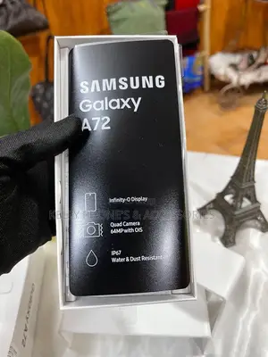 New Samsung Galaxy A72 5G 128 GB Black