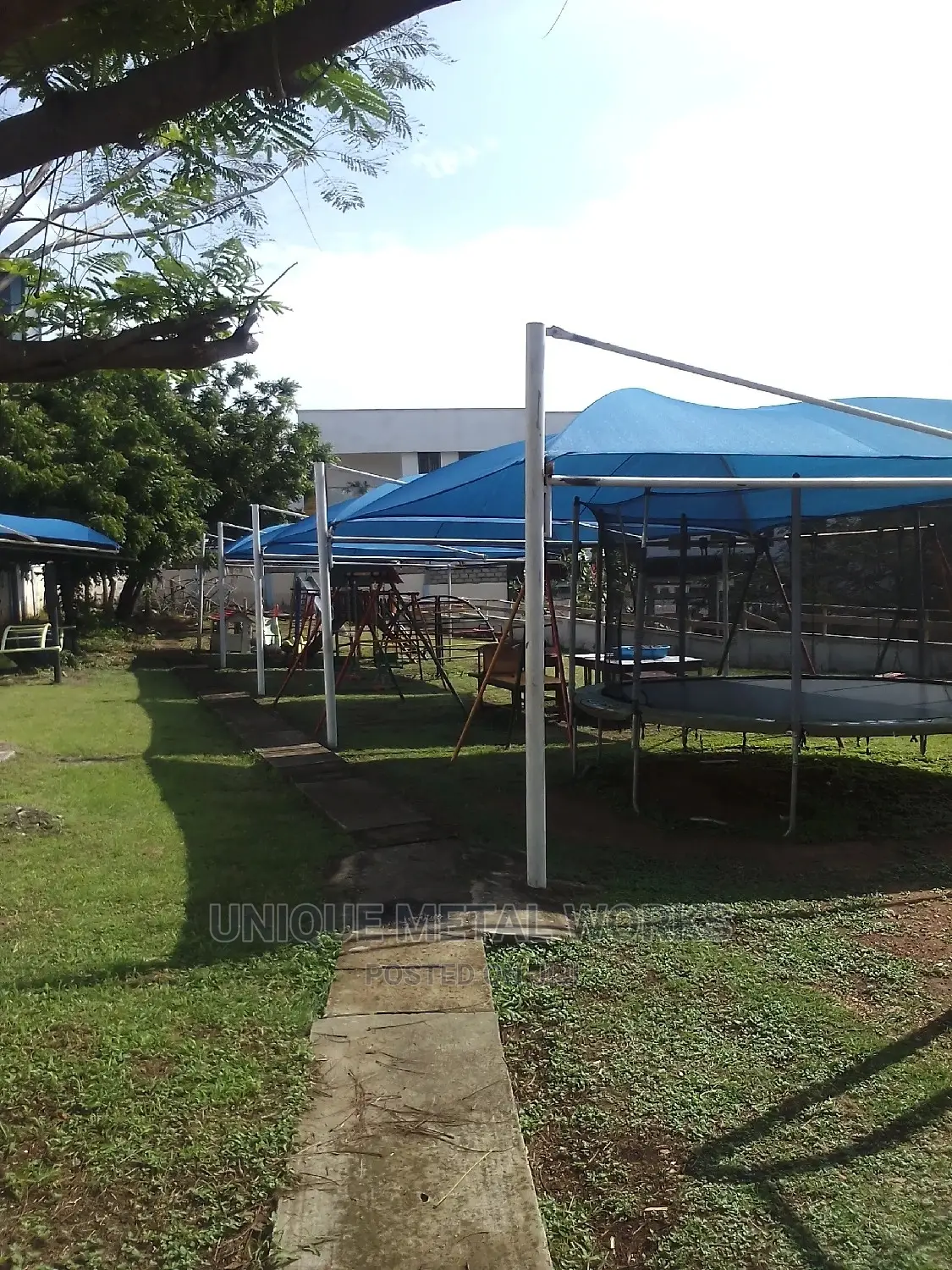 We Sale Quality and Affordable Car Canopy.Save Car From Sun.