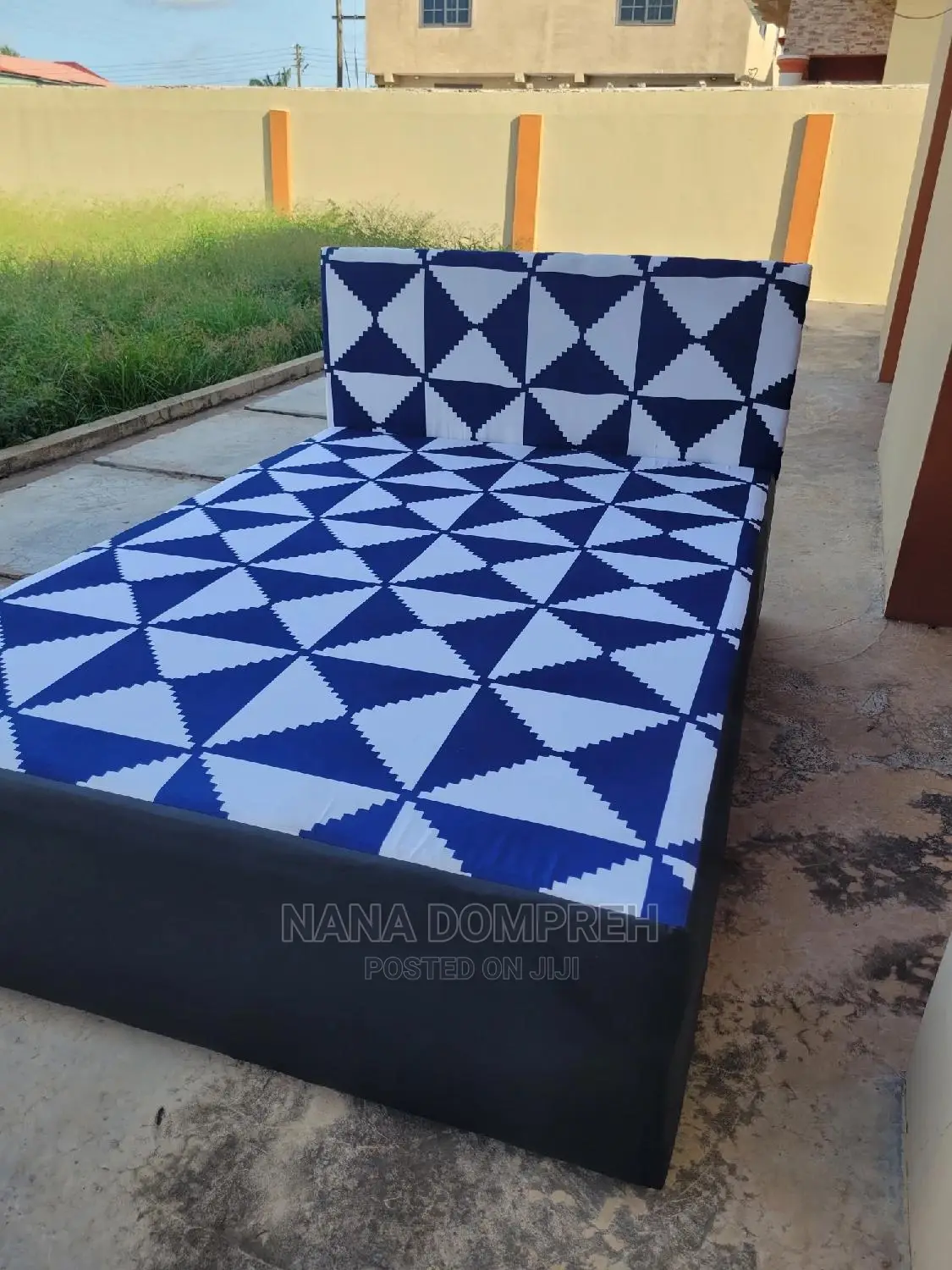 Inbuilt Double Bed