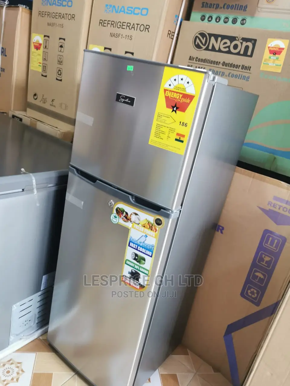 Awesome Signature Refrigerator 138L