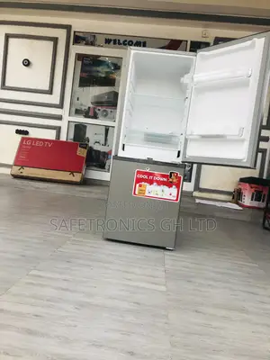 Unique Double Door Zara 118ltr Bottomfreezer Zar-180bf‍
