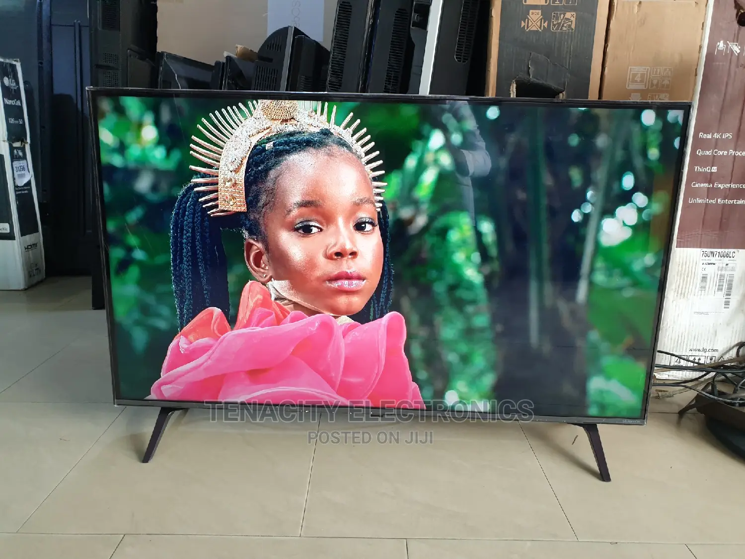 New Nanocell 43"Lg Uhd HDR Smart Satellite TV