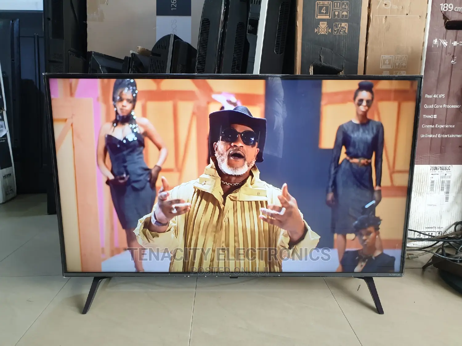 New Nanocell 43"Lg Uhd HDR Smart Satellite TV